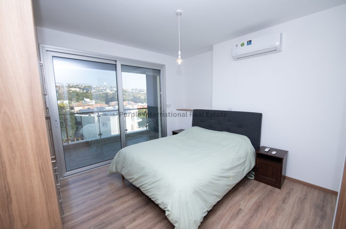 Image No.10-3 Bed Apartment for sale