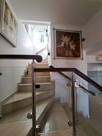 Image No.6-4 Bed Villa for sale