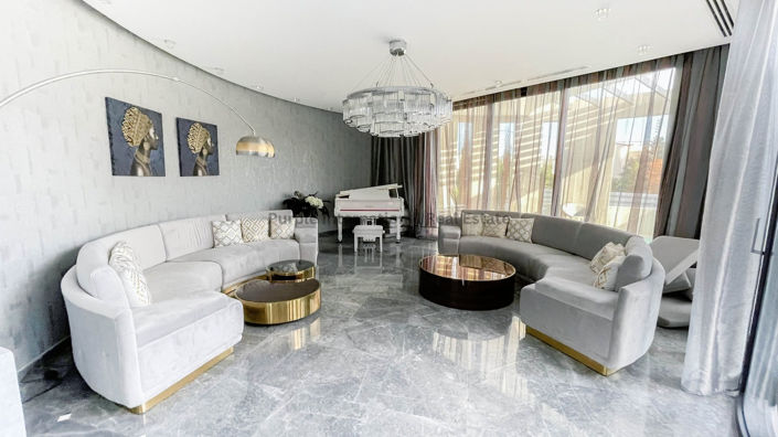 Image No.3-Villa de 5 chambres à vendre à Limassol