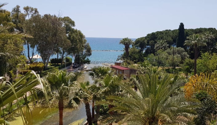 Image No.3-Appartement de 3 chambres à vendre à Germasogeia