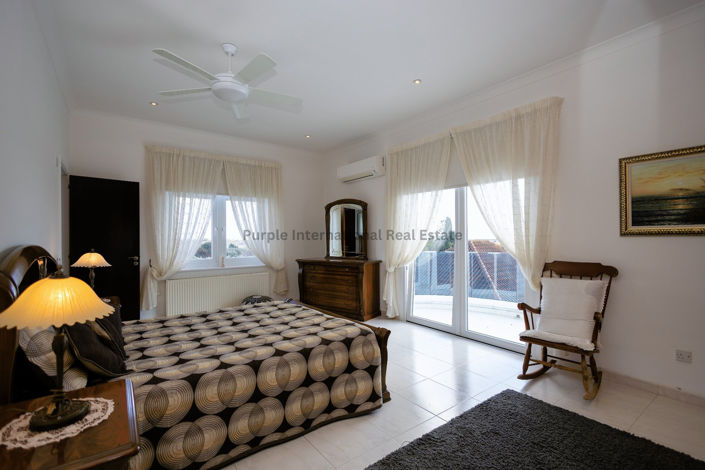 Image No.22-7 Bed Villa for sale