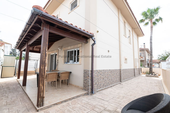 Image No.3-3 Bed Villa for sale