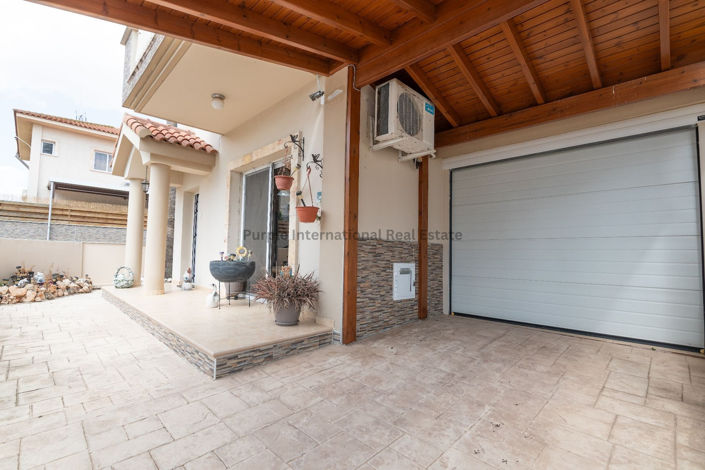 Image No.5-3 Bed Villa for sale