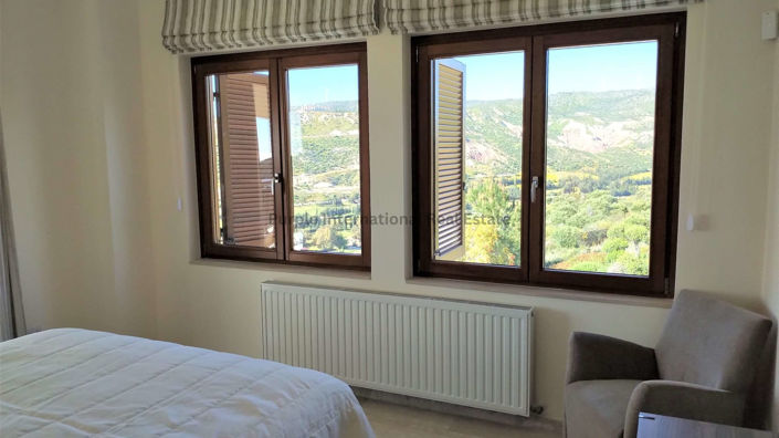 Image No.12-4 Bed Villa for sale