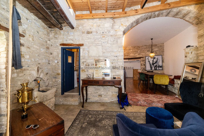 Image No.11-3 Bed House for sale