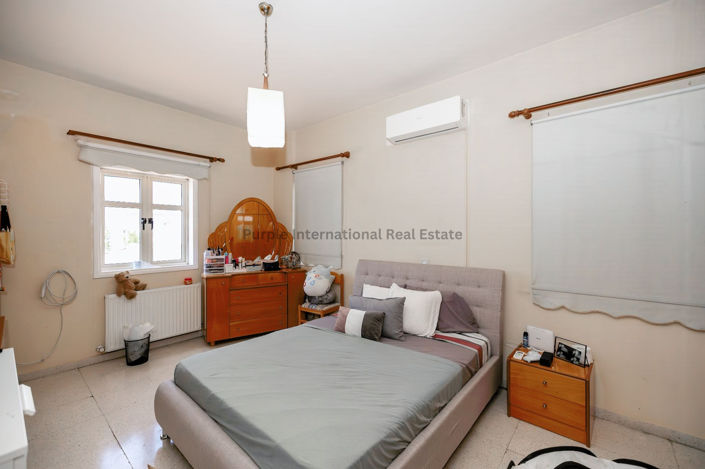 Image No.14-Villa de 4 chambres à vendre à Aradippou