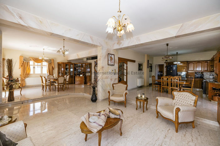 Image No.22-Villa de 4 chambres à vendre à Aradippou