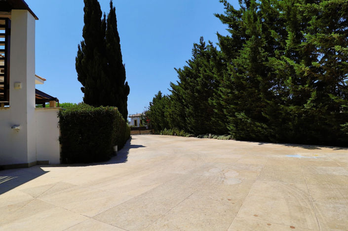 Image No.39-4 Bed Villa for sale