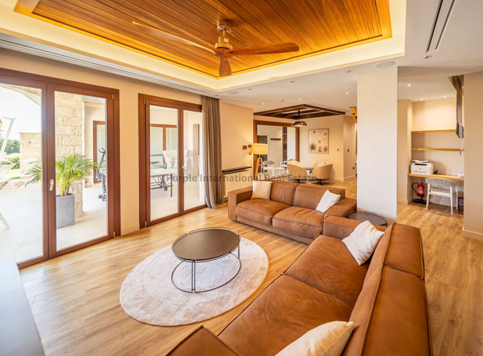 Image No.4-Villa de 6 chambres à vendre à Aphrodite Hills