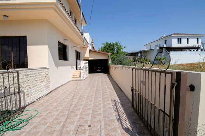 Image No.24-Villa de 7 chambres à vendre à Aradippou