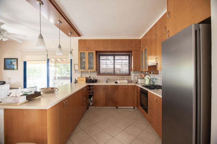 Image No.8-Villa de 6 chambres à vendre à Famagusta