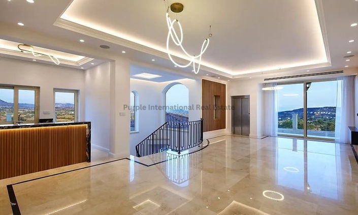 Image No.5-5 Bed Villa for sale