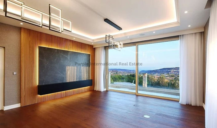 Image No.7-5 Bed Villa for sale