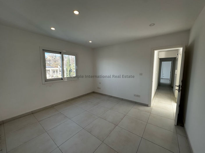 Image No.8-4 Bed Apartment for sale