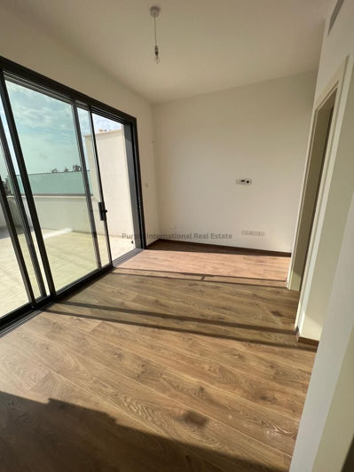 Image No.9-3 Bed Townhouse for sale