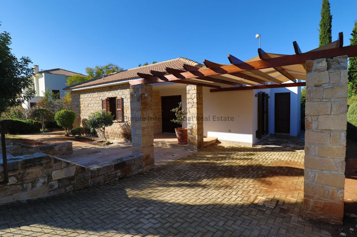 Image No.33-3 Bed Bungalow for sale