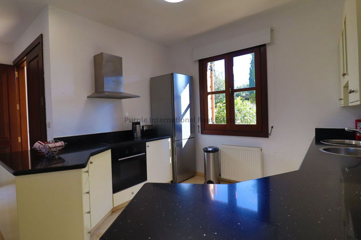 Image No.8-3 Bed Bungalow for sale