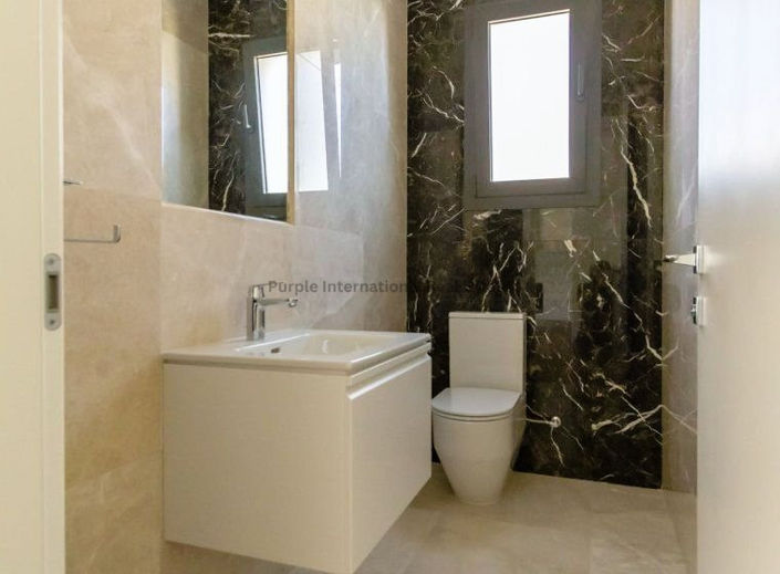 Image No.8-3 Bed Apartment for sale