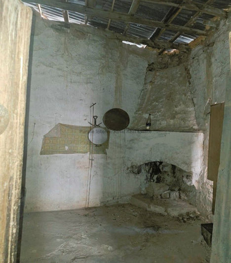 Image No.4-Commercial for sale