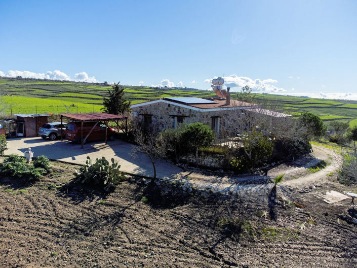 Image No.2-Villa de 2 chambres à vendre à Arodes