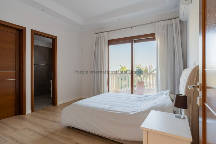 Image No.32-6 Bed Villa for sale