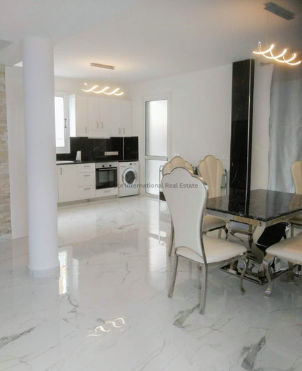 Image No.4-5 Bed Villa for sale