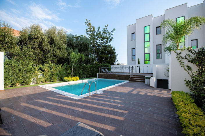 Image No.27-3 Bed Villa for sale