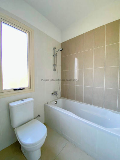 Image No.10-Appartement de 3 chambres à vendre à Universal