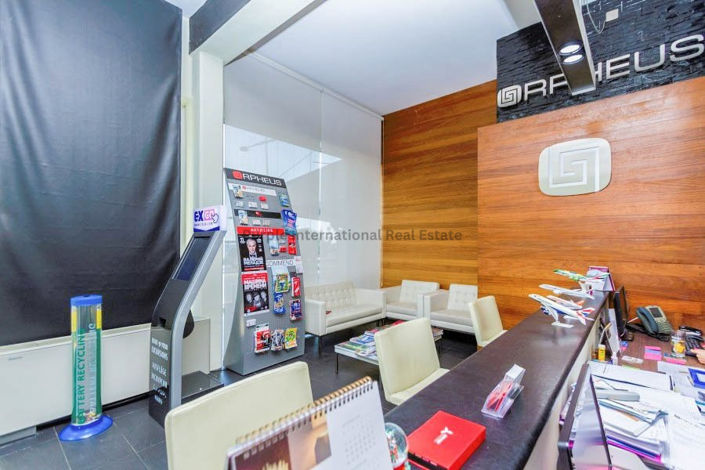 Image No.5-Commercial à vendre à Neapolis