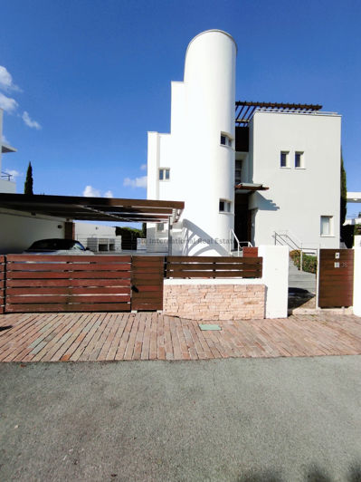 Image No.12-4 Bed Villa for sale