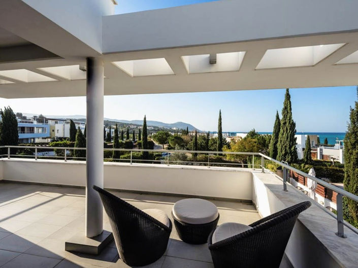 Image No.3-4 Bed Villa for sale