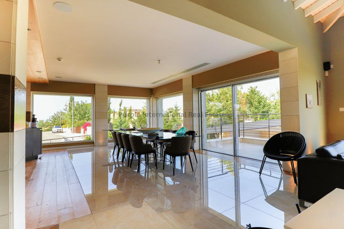 Image No.6-4 Bed Villa for sale