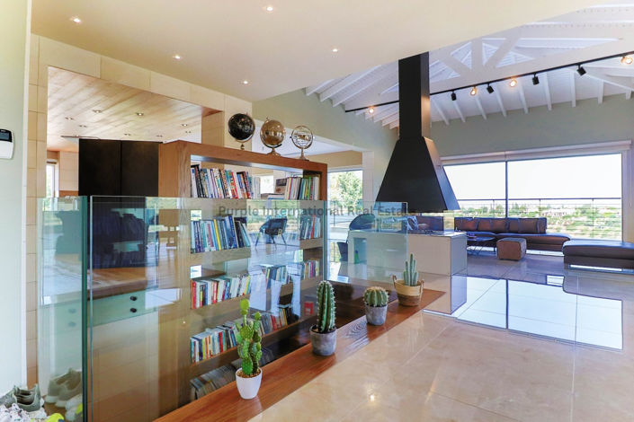 Image No.7-4 Bed Villa for sale