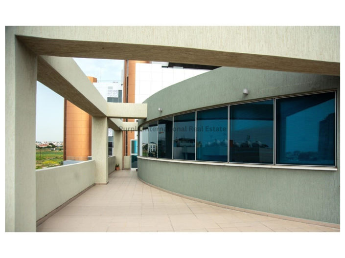 Image No.2-Commercial à vendre à Agios Athanasios