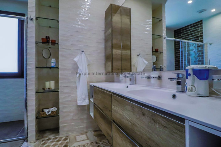 Image No.14-Villa de 5 chambres à vendre à Aphrodite Hills