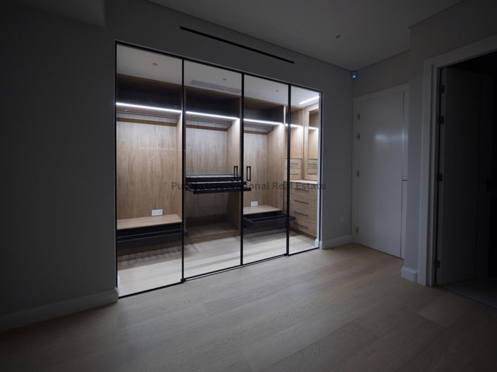 Image No.19-3 Bed Apartment for sale