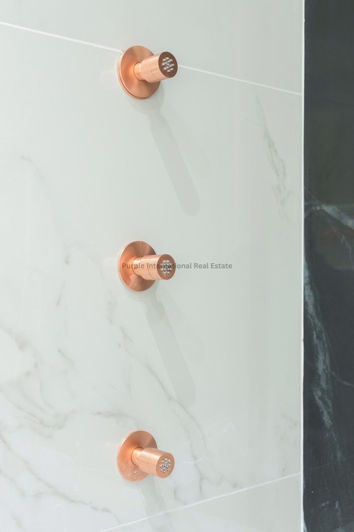 Image No.22-3 Bed Apartment for sale