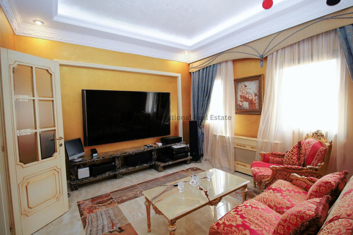 Image No.2-6 Bed Villa for sale