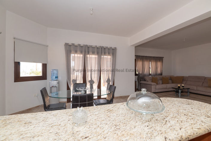 Image No.11-4 Bed Villa for sale