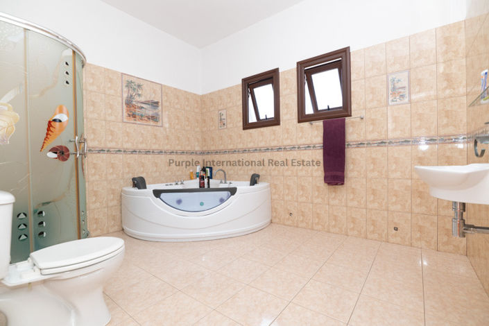 Image No.16-4 Bed Villa for sale