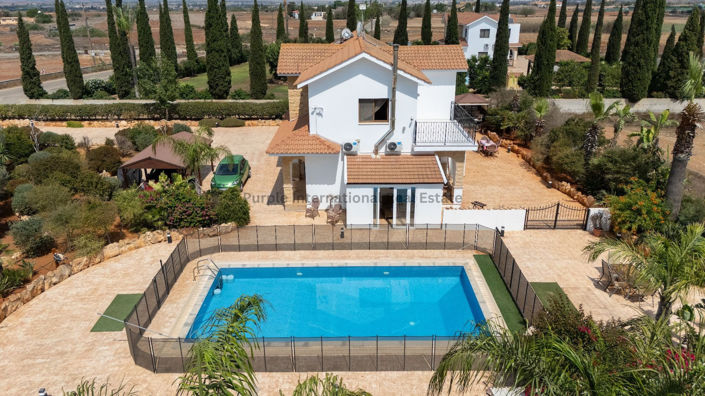 Image No.24-3 Bed Villa for sale