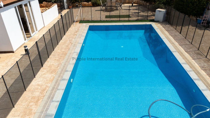 Image No.28-3 Bed Villa for sale