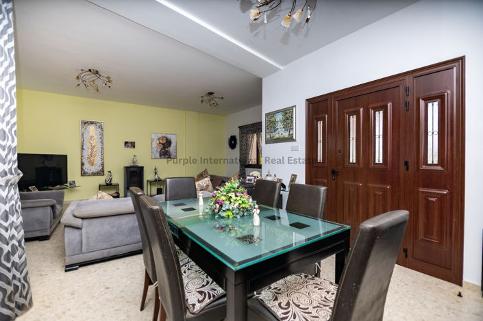 Image No.3-3 Bed Villa for sale