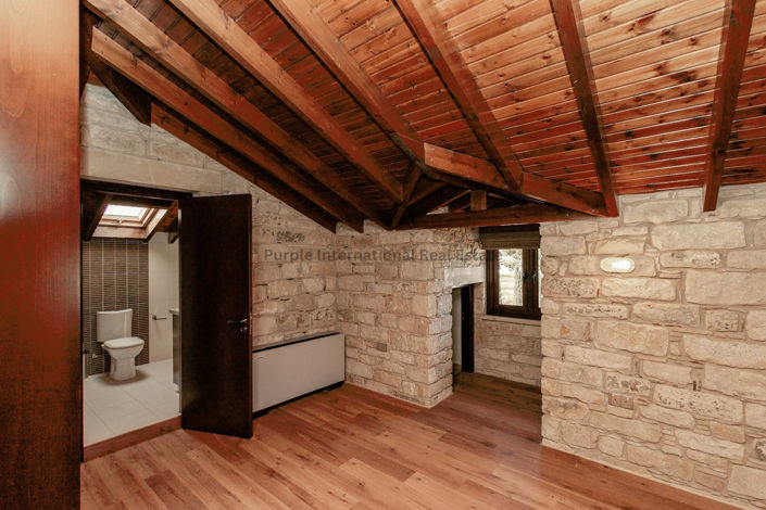 Image No.13-Villa de 6 chambres à vendre à Pervolia