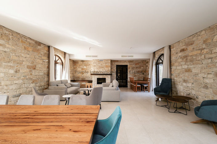 Image No.24-Villa de 6 chambres à vendre à Pervolia