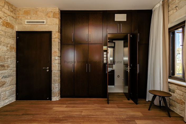 Image No.31-Villa de 6 chambres à vendre à Pervolia