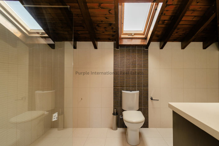 Image No.39-Villa de 6 chambres à vendre à Pervolia