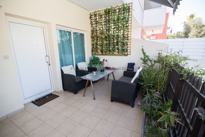 Image No.13-2 Bed Townhouse for sale