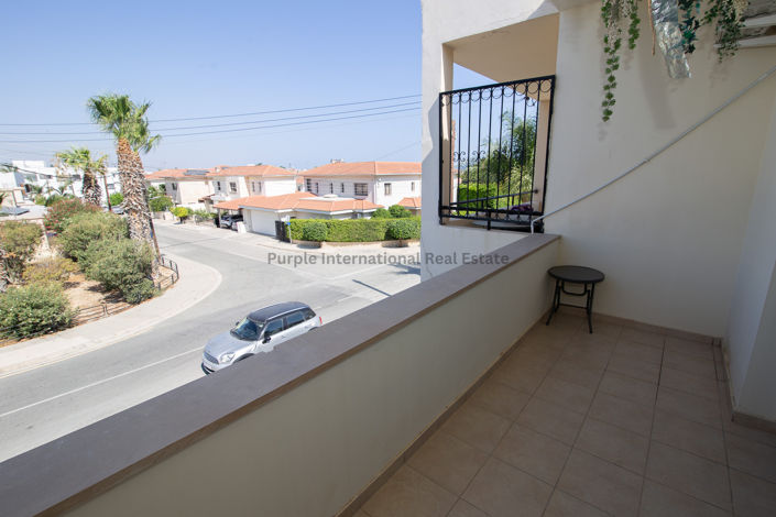 Image No.22-2 Bed Townhouse for sale