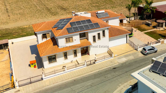 Image No.32-Villa de 4 chambres à vendre à Kiti